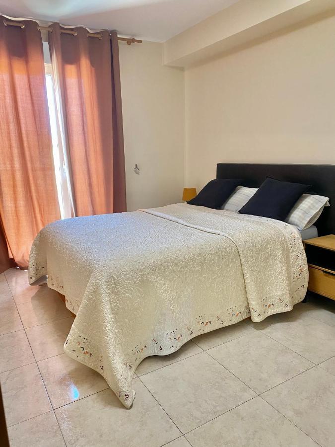 Classy Apartments Denia Bagian luar foto